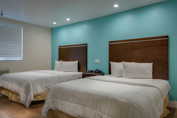 Vagabond Inn Executive - Bakersfield Downtowner Extérieur photo